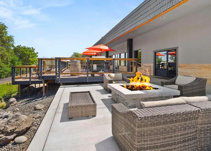 Richland Riverfront Hotel And Conference Center, Ascend Hotel Collection