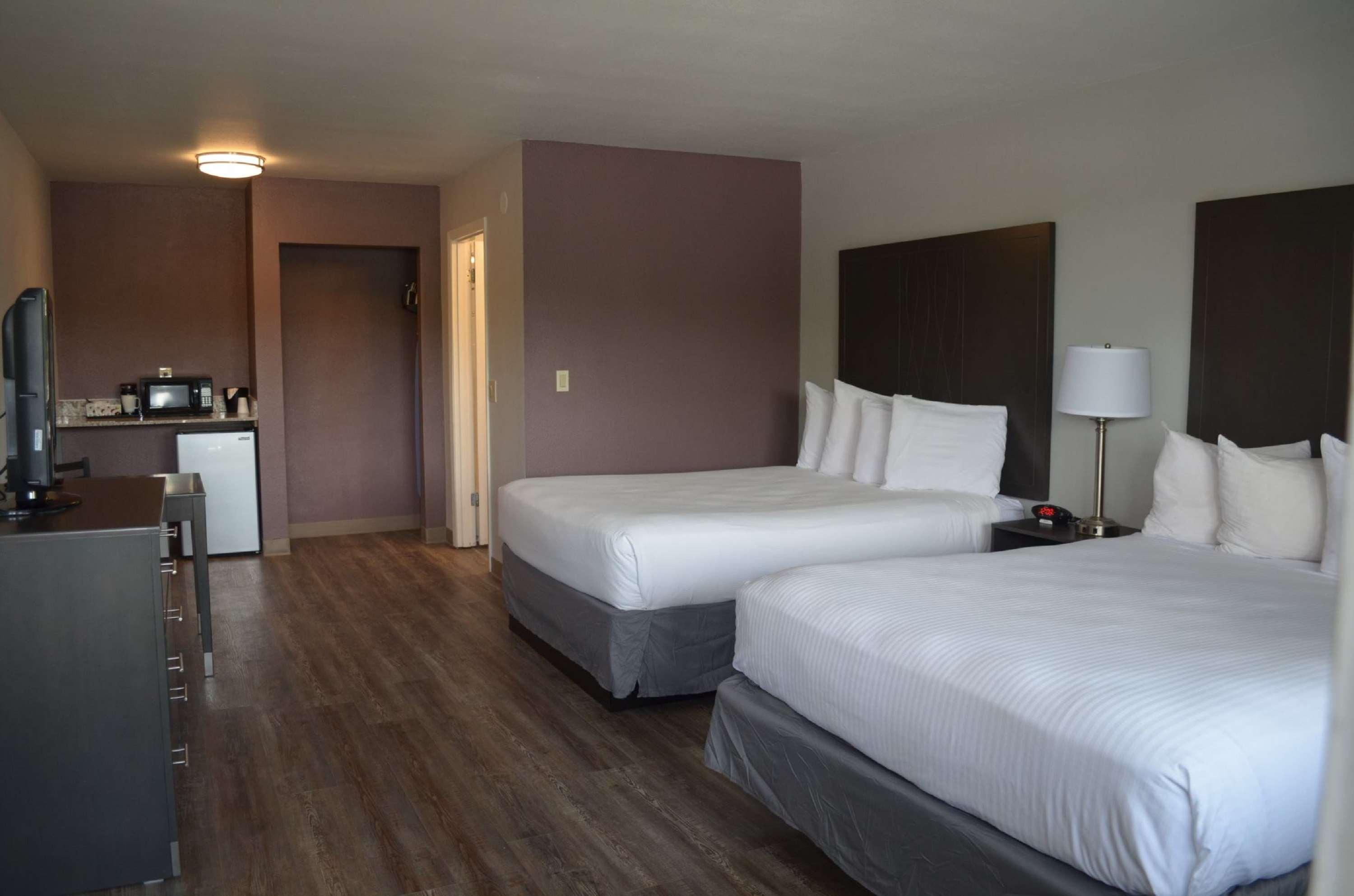 Riverfront And Conference Center, Ascend Collection Hotel