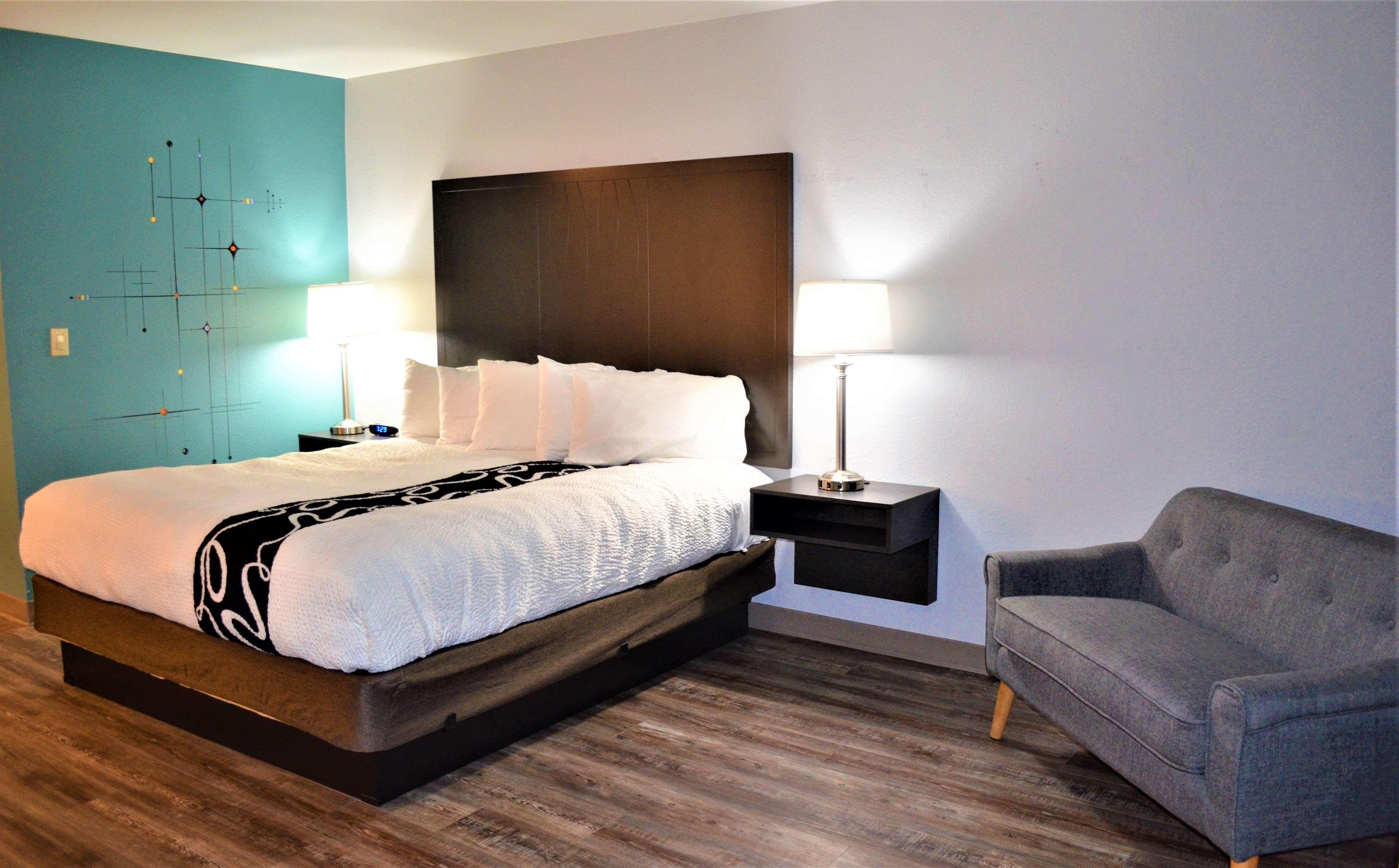 Hotel Riverfront And Conference Center, Ascend Collection