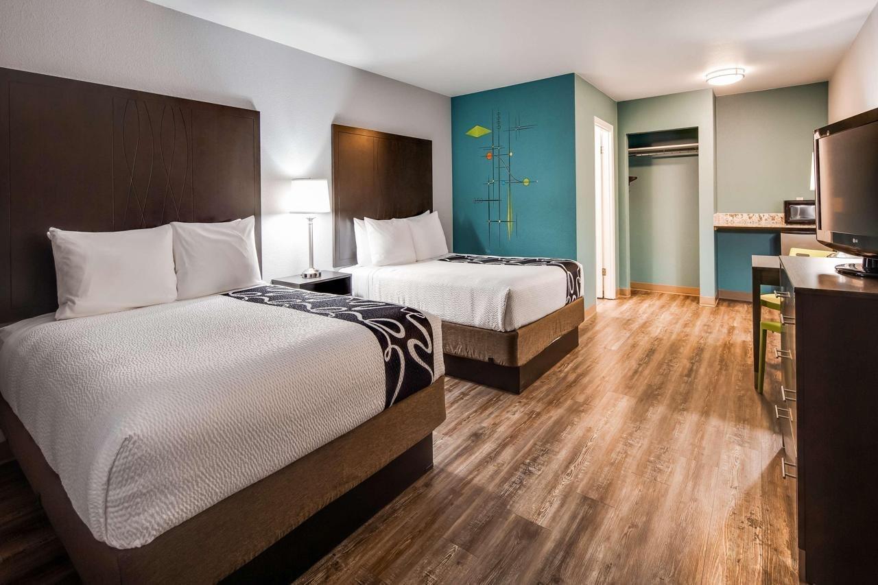 Riverfront And Conference Center, Ascend Collection Hotel 3*