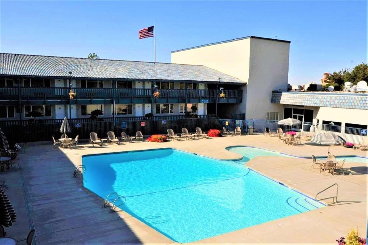 Riverfront And Conference Center, Ascend Collection