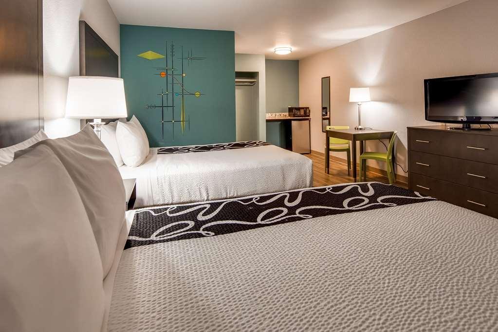 Riverfront And Conference Center, Ascend Collection Hotel 3*