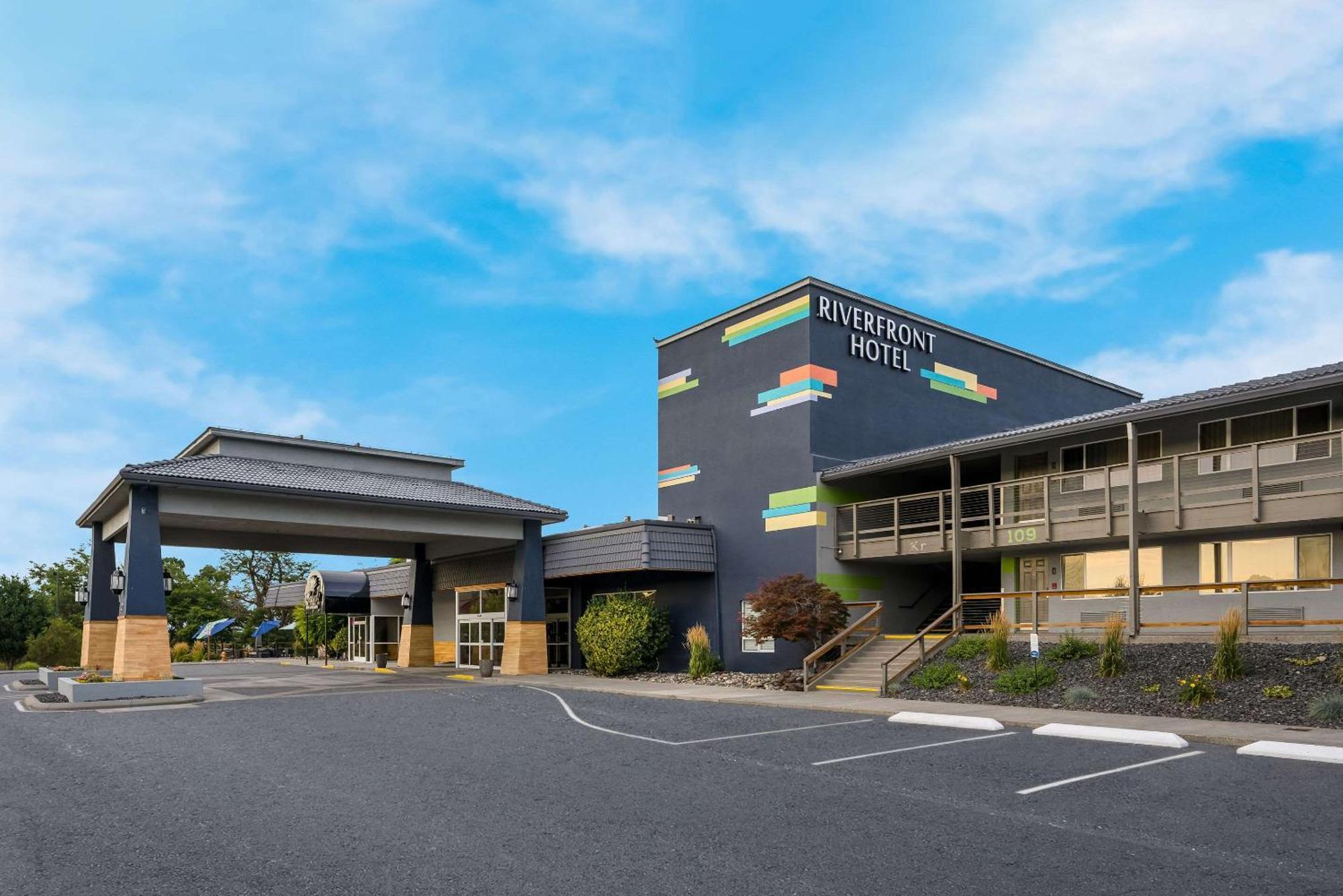 Riverfront And Conference Center, Ascend Collection Hotel