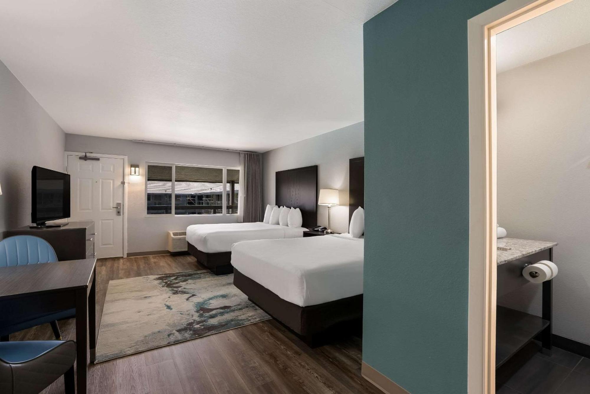 Riverfront And Conference Center, Ascend Collection 3*