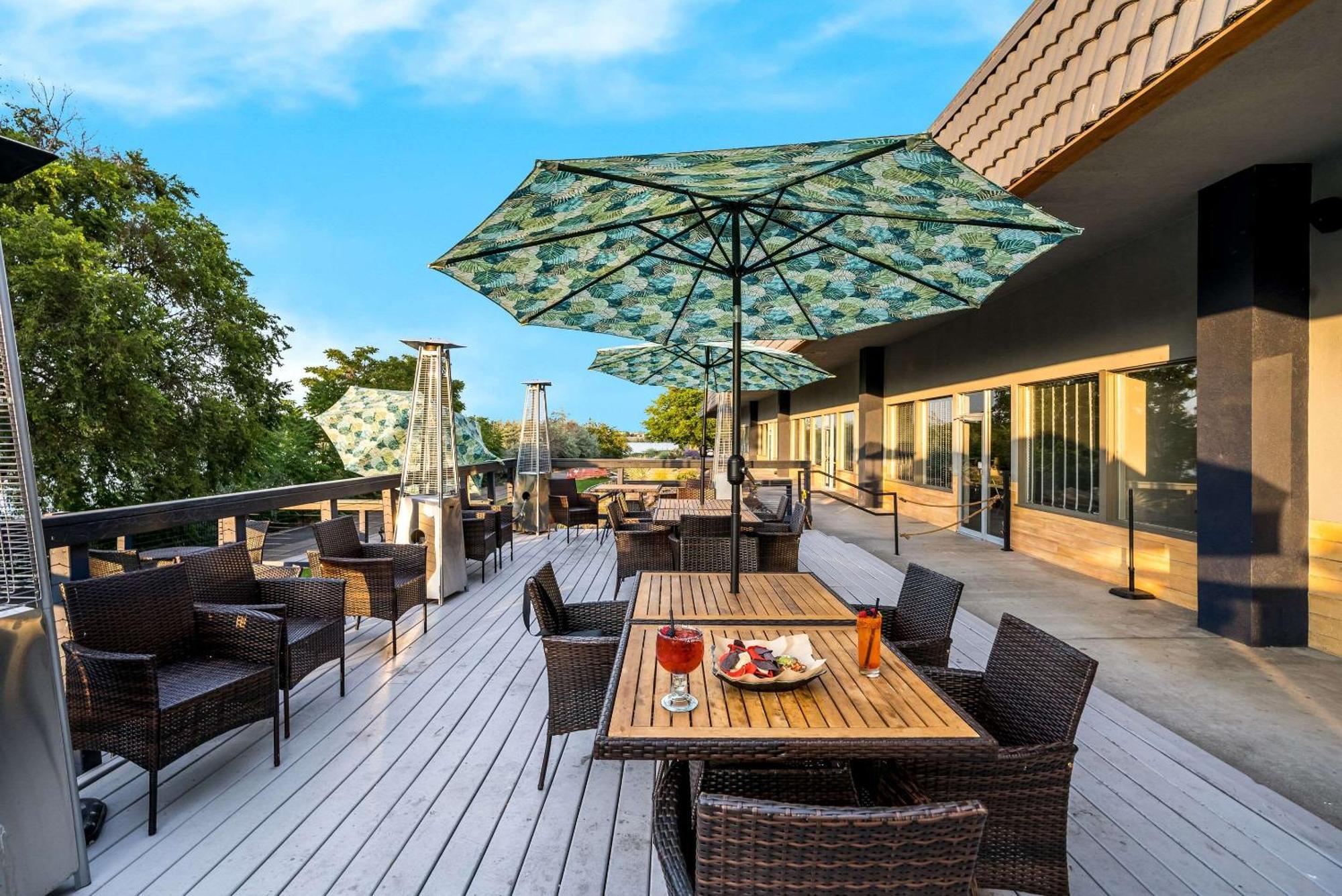 Riverfront And Conference Center, Ascend Collection Hotel